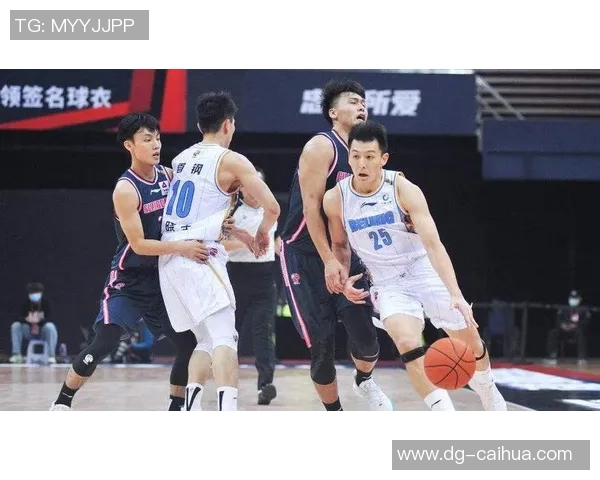 上海排球队的阵地战分析与战术解读探讨 上海排球队的阵地战分析与战术解读探讨