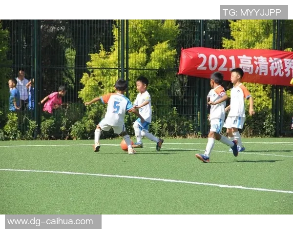 探索如何选择和维护质量好的足球提升运动表现与乐趣 探索如何选择和维护质量好的足球提升运动表现与乐趣